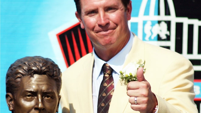 dan marino hall of fame 660 reuters .jpg